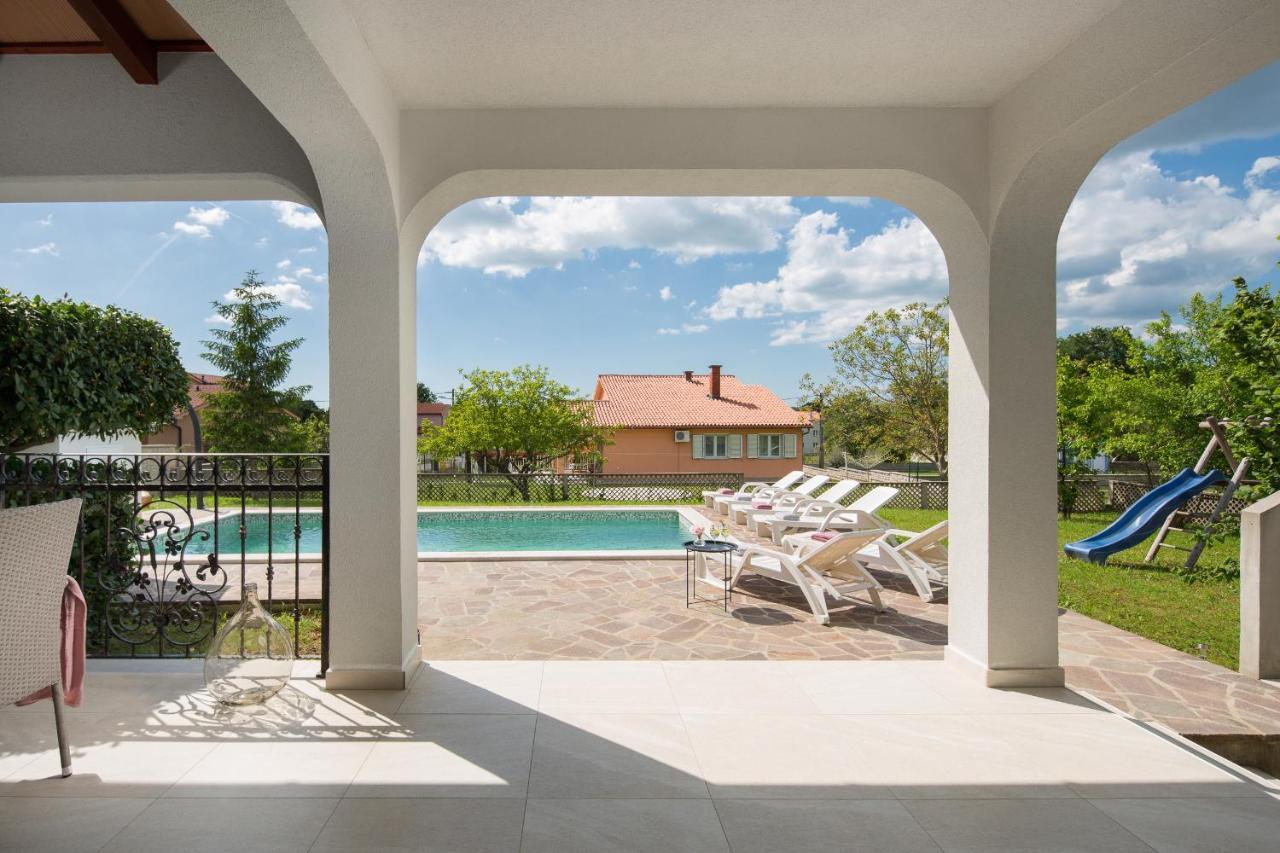 Villa Amaryllis Labin  Extérieur photo