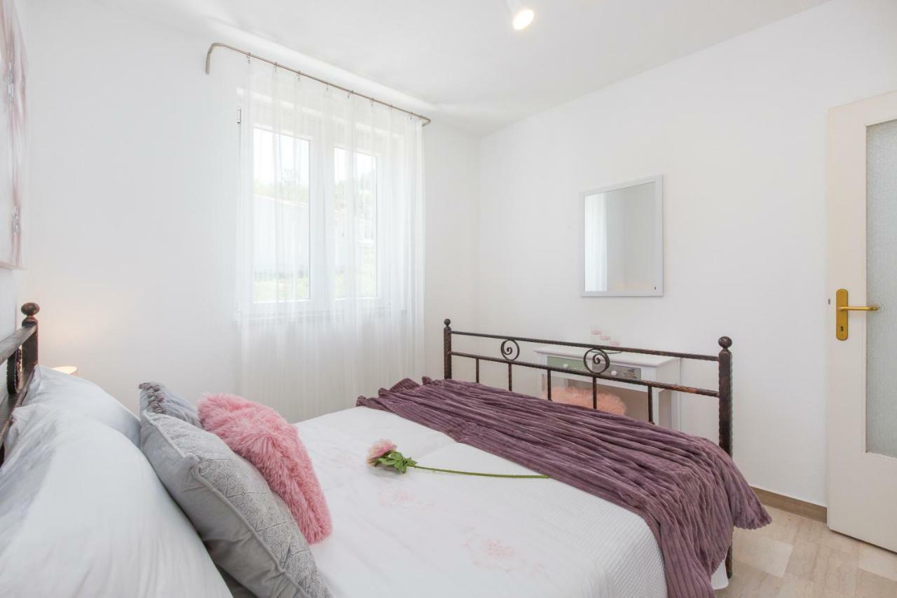 Villa Amaryllis Labin  Extérieur photo